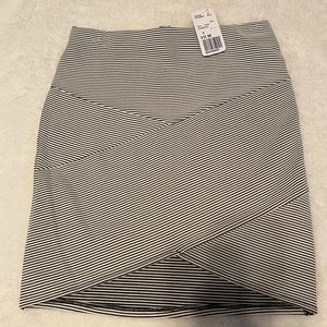 MOVING SALE 3/$20 or 5/$25 striped bodycon skirt